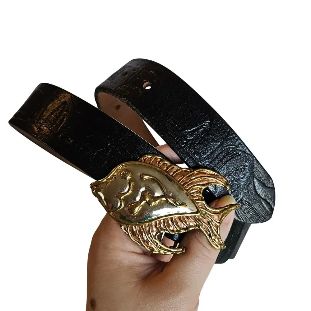 CL Leather 100% Pure Leather Black Embossed Cabin Scene Belt Fish Buckle Siz 54